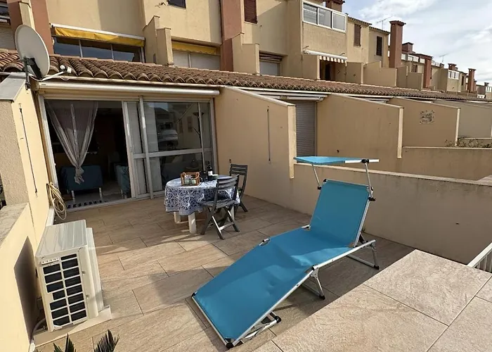 Апартаменты Marina Au Bord De L'eau Acces Direct Port